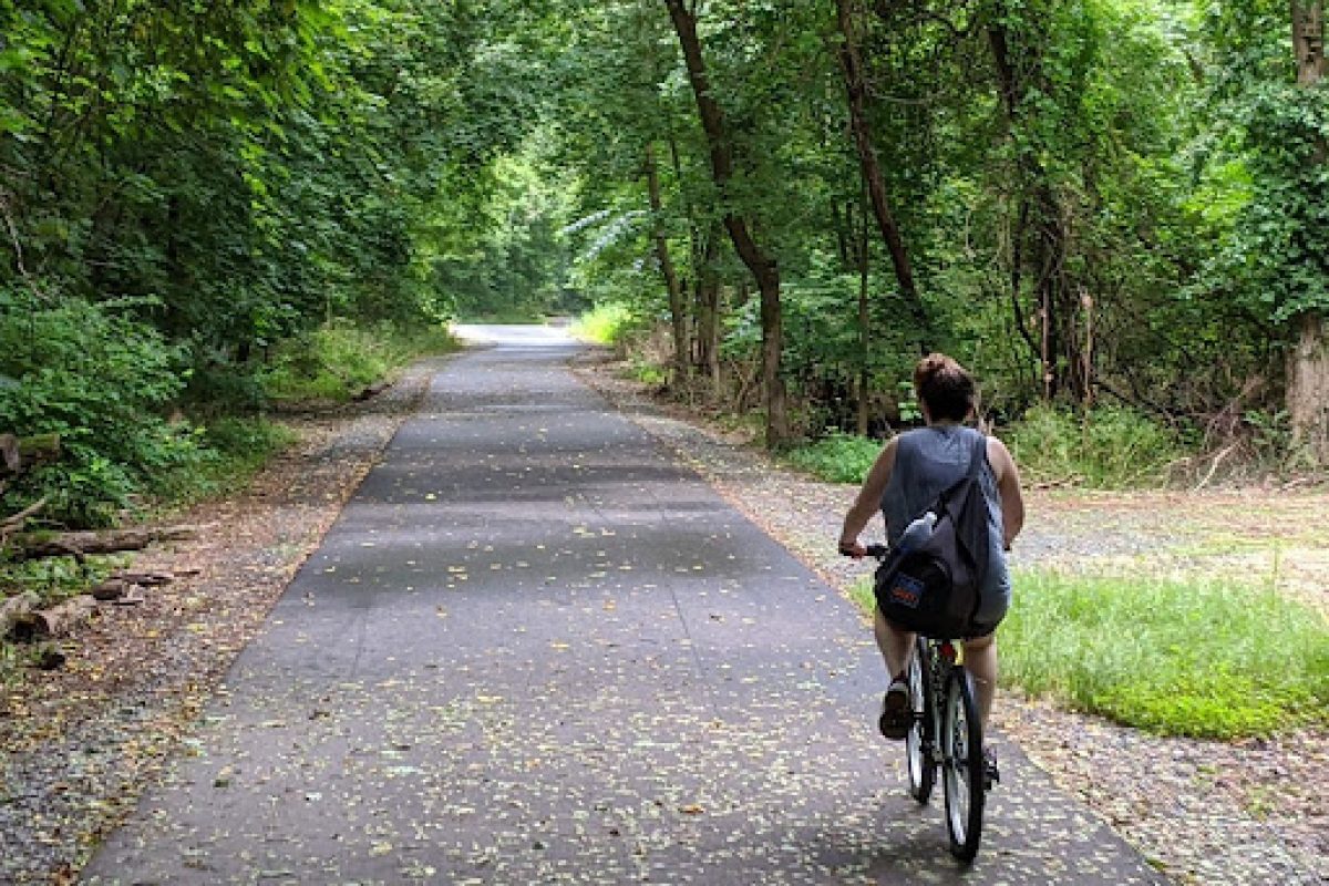 discover-columbia-ride-the-river